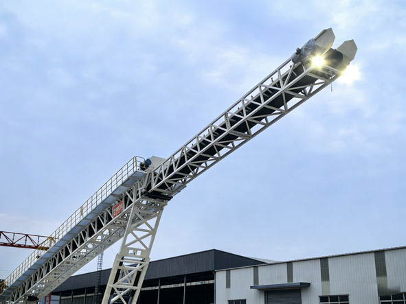 B800mm mobile shiploader